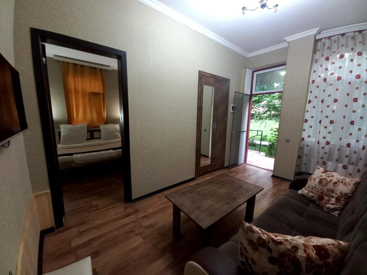 Es Hotel Kolifey Oghuz Luaran gambar